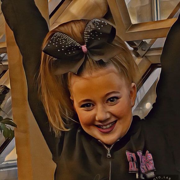 Meet your Posher, Kelley - Picture 1 of 1